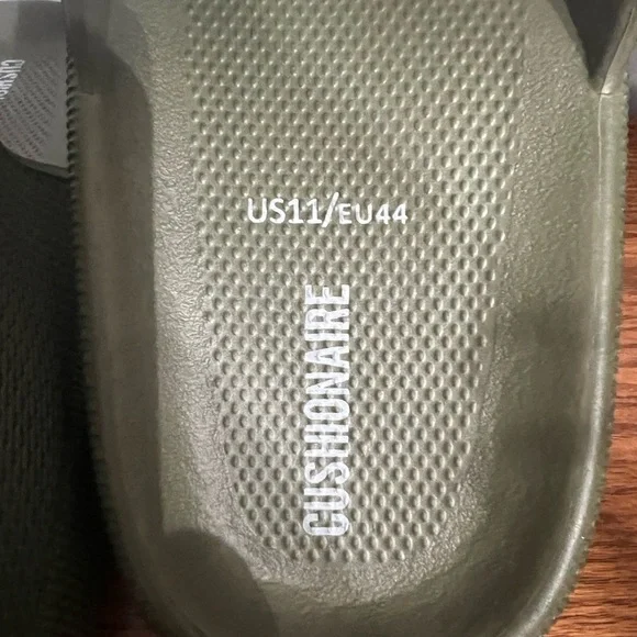 NWT-Cushionaire Men’s Olive Green Slides - Picture 3 of 6